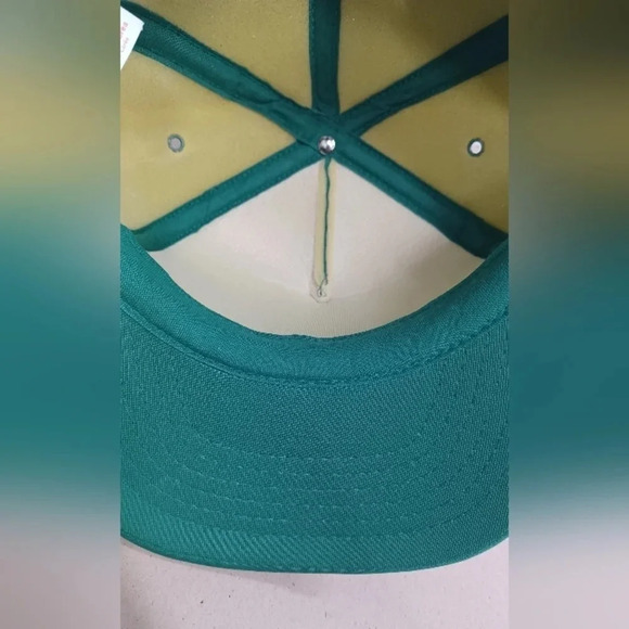 Green Hat - Picture 10 of 11